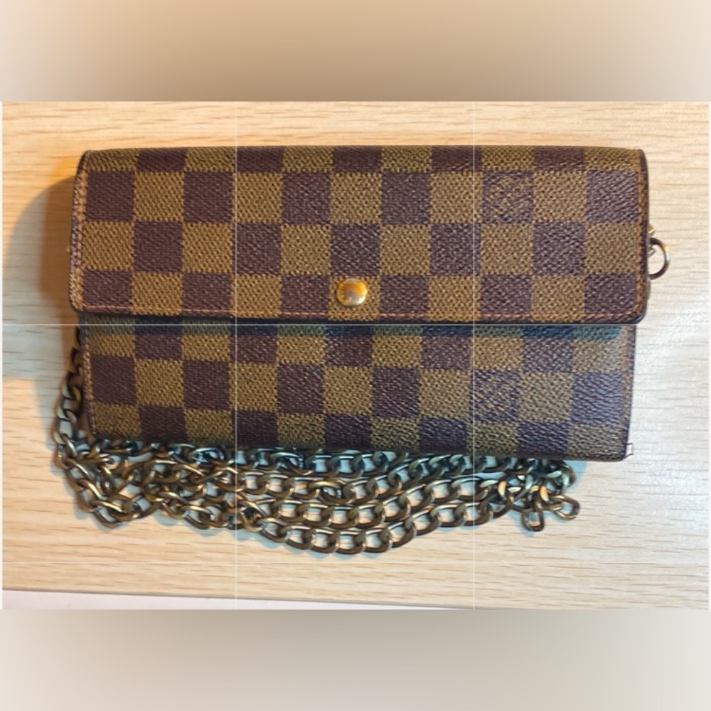 Louis Vuitton Vintage Damier Ebene Canvas Sarah Wallet EUC